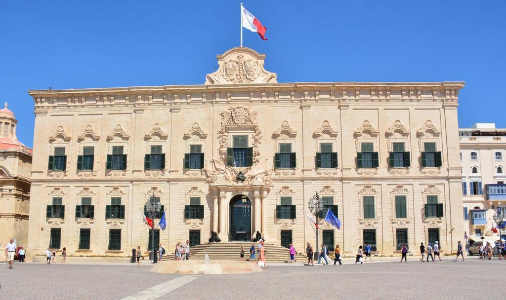Stylish 2Br Apartment In Valletta Exterior photo